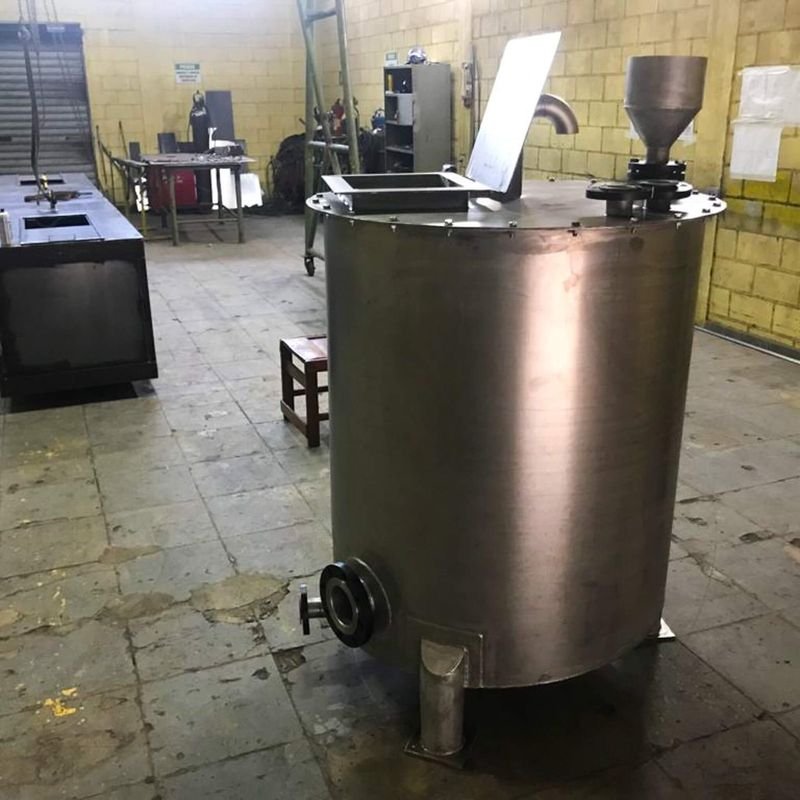Tanque em aço inox